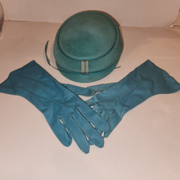 Vintage Henry Pollack Glenover Wool Hat with Feather Color